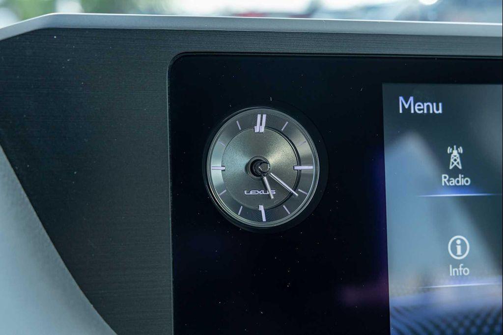 used 2019 Lexus ES 350 car, priced at $27,500