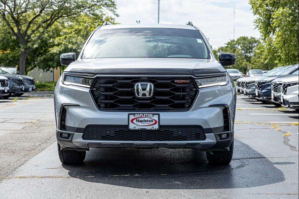 used 2024 Honda Pilot car, priced at $44,500