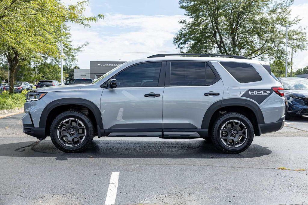 used 2024 Honda Pilot car, priced at $44,500