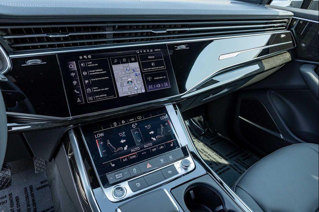 new 2025 Audi Q7 car, priced at $61,025