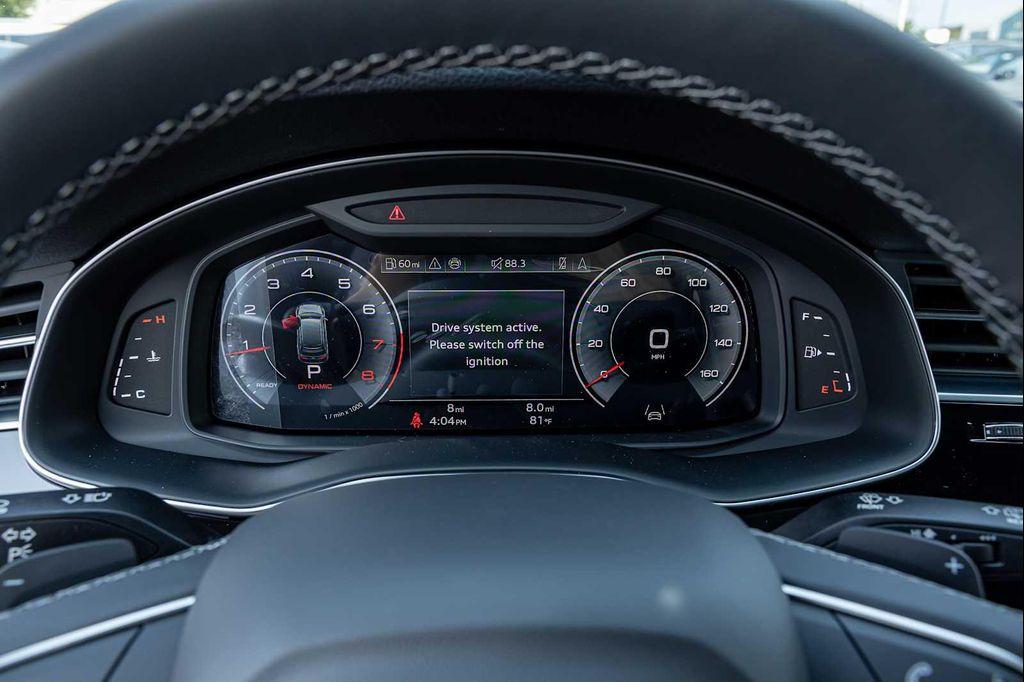 new 2025 Audi Q7 car, priced at $61,025