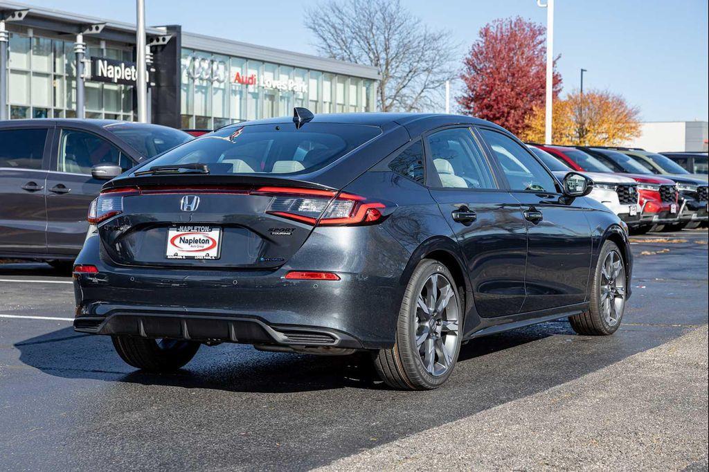 new 2026 Honda Civic Hybrid car, priced at $33,190