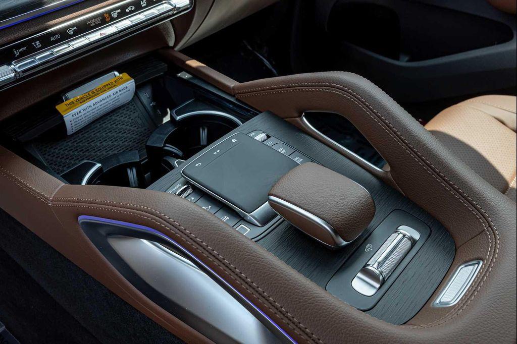 new 2025 Mercedes-Benz GLS 450 car, priced at $91,716