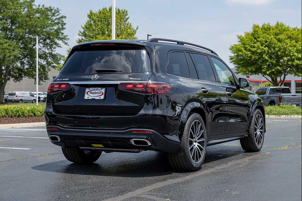 new 2025 Mercedes-Benz GLS 450 car, priced at $91,716
