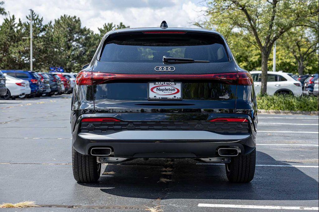 new 2025 Audi Q5 car, priced at $54,886