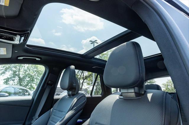 new 2025 Mercedes-Benz GLC 300 car, priced at $52,900