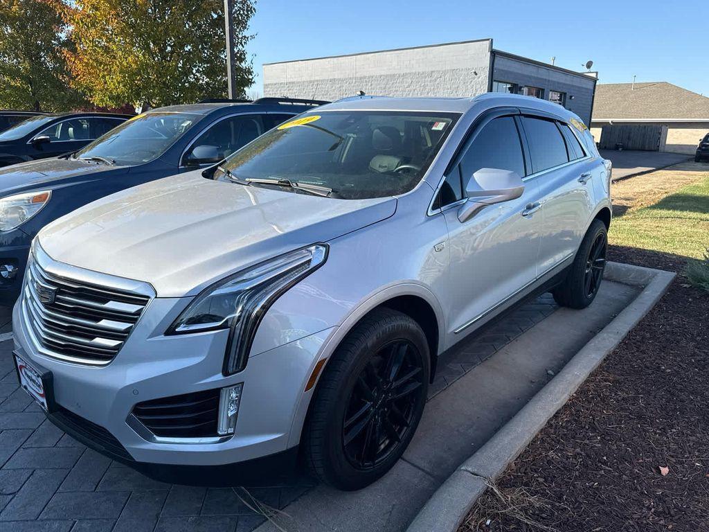 used 2019 Cadillac XT5 car, priced at $18,995