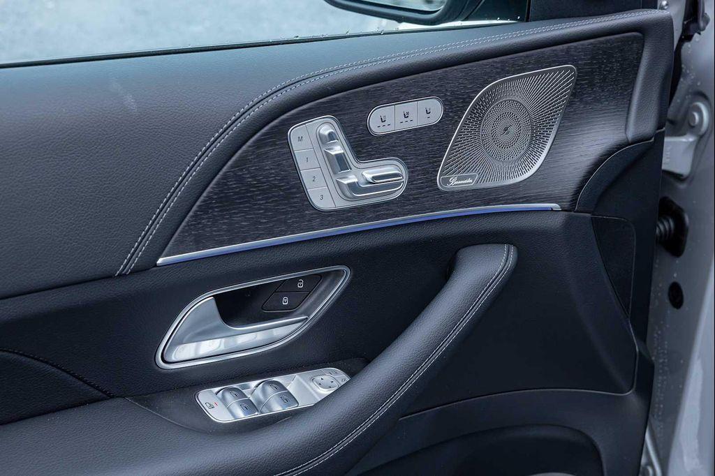 new 2026 Mercedes-Benz GLE 450 car, priced at $92,180