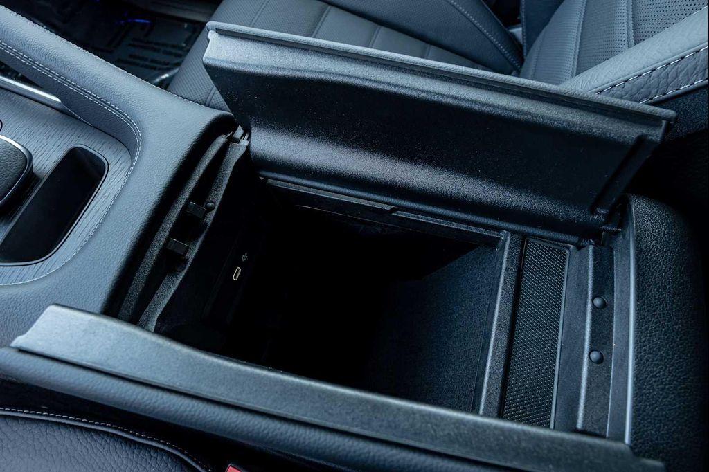 new 2026 Mercedes-Benz GLE 450 car, priced at $92,180