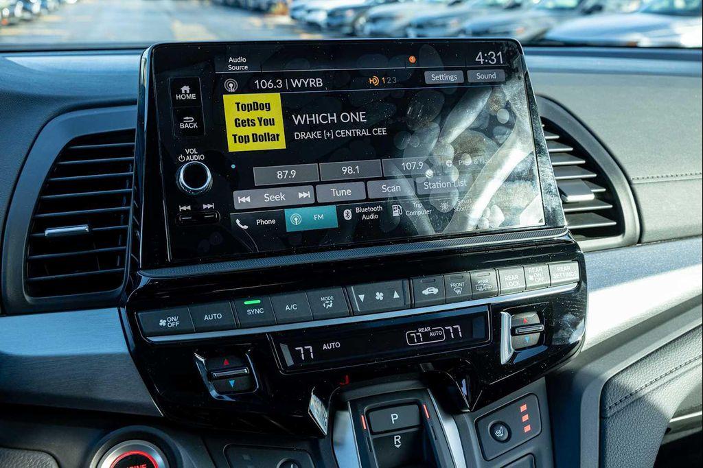 new 2026 Honda Odyssey car, priced at $42,290
