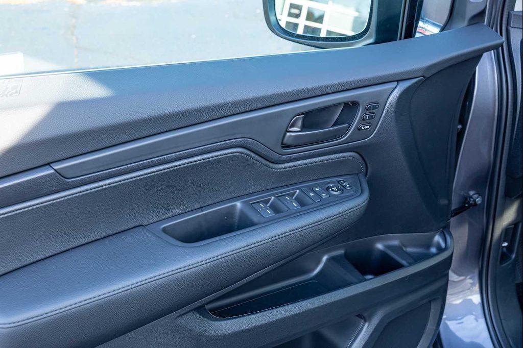 new 2026 Honda Odyssey car, priced at $42,290