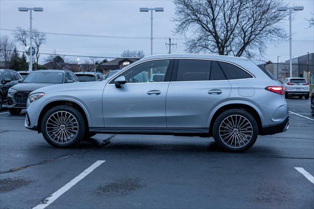 new 2025 Mercedes-Benz GLC 350e car, priced at $75,515