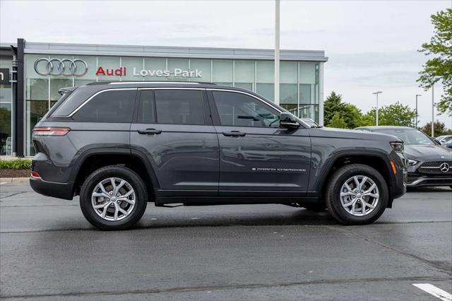used 2022 Jeep Grand Cherokee car, priced at $31,250