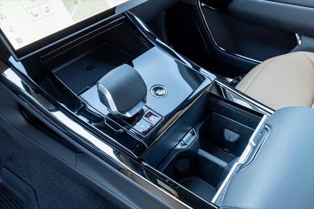 new 2025 Land Rover Range Rover Sport car, priced at $121,190