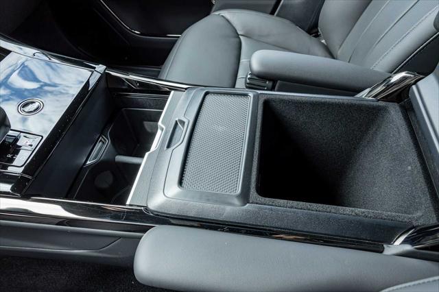 new 2025 Land Rover Range Rover Sport car, priced at $107,725