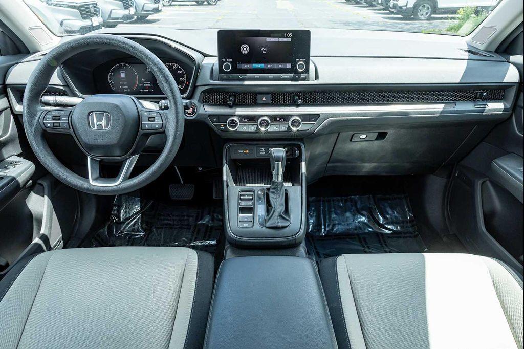 used 2023 Honda CR-V car, priced at $28,700