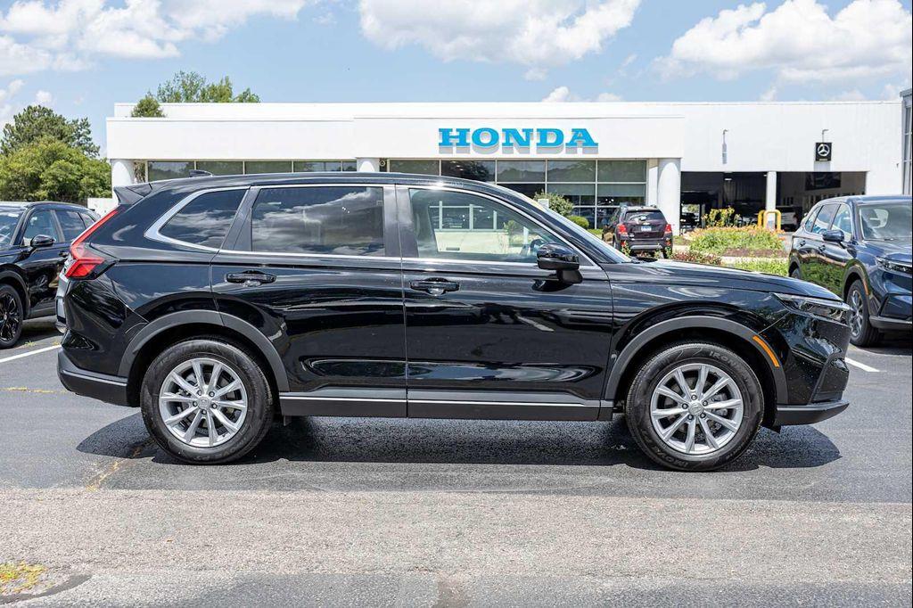 used 2023 Honda CR-V car, priced at $28,700