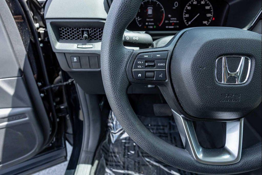 used 2023 Honda CR-V car, priced at $28,700