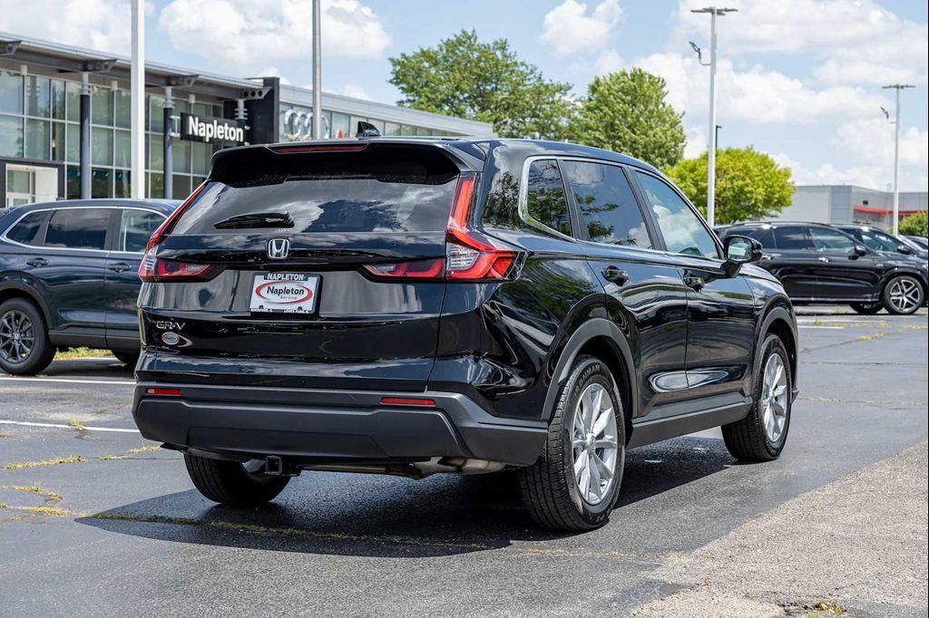 used 2023 Honda CR-V car, priced at $28,700