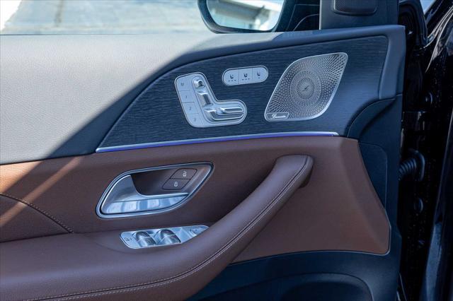 new 2025 Mercedes-Benz GLS 450 car, priced at $91,162