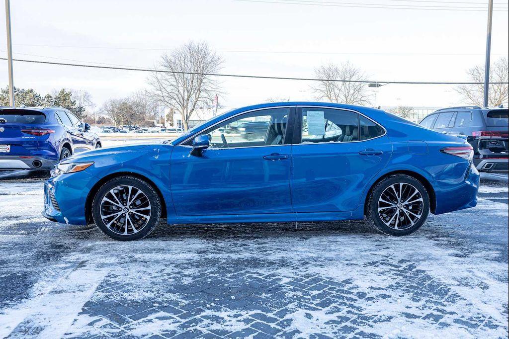 used 2018 Toyota Camry car