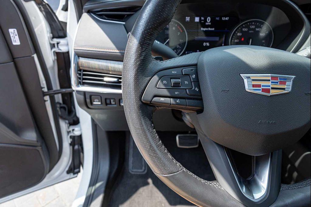 used 2019 Cadillac XT4 car, priced at $25,495