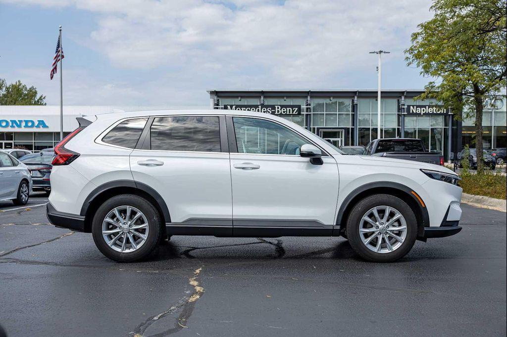 used 2023 Honda CR-V car, priced at $30,999