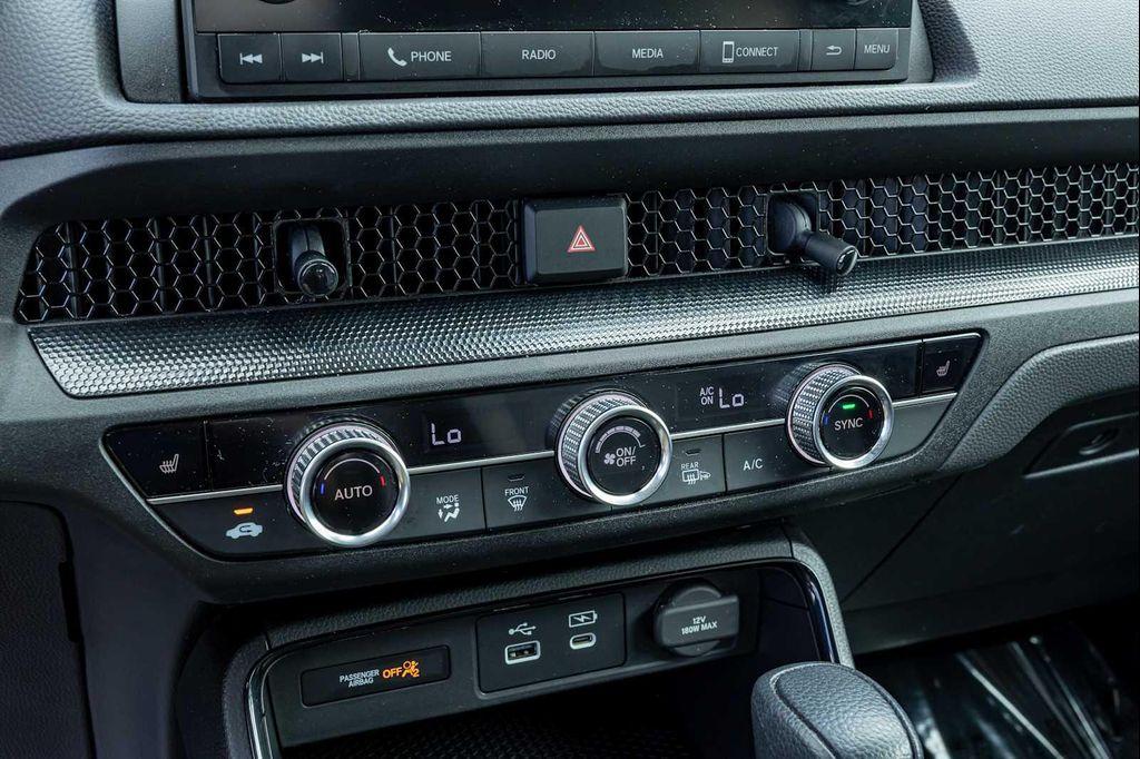 used 2023 Honda CR-V car, priced at $30,999