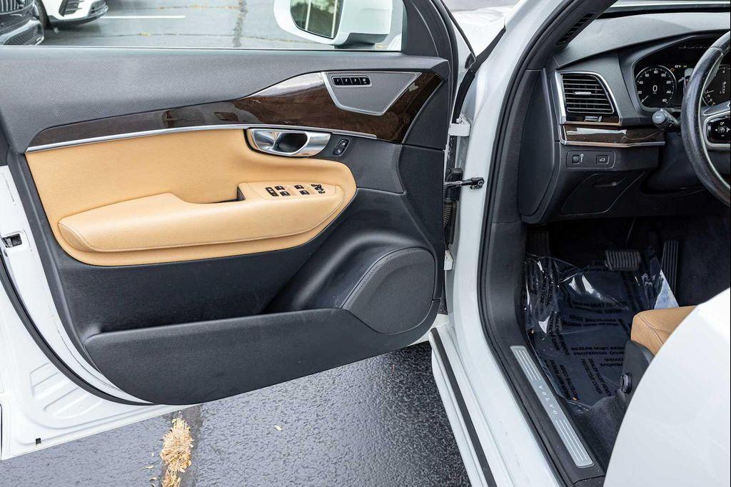 used 2017 Volvo XC90 car, priced at $15,899