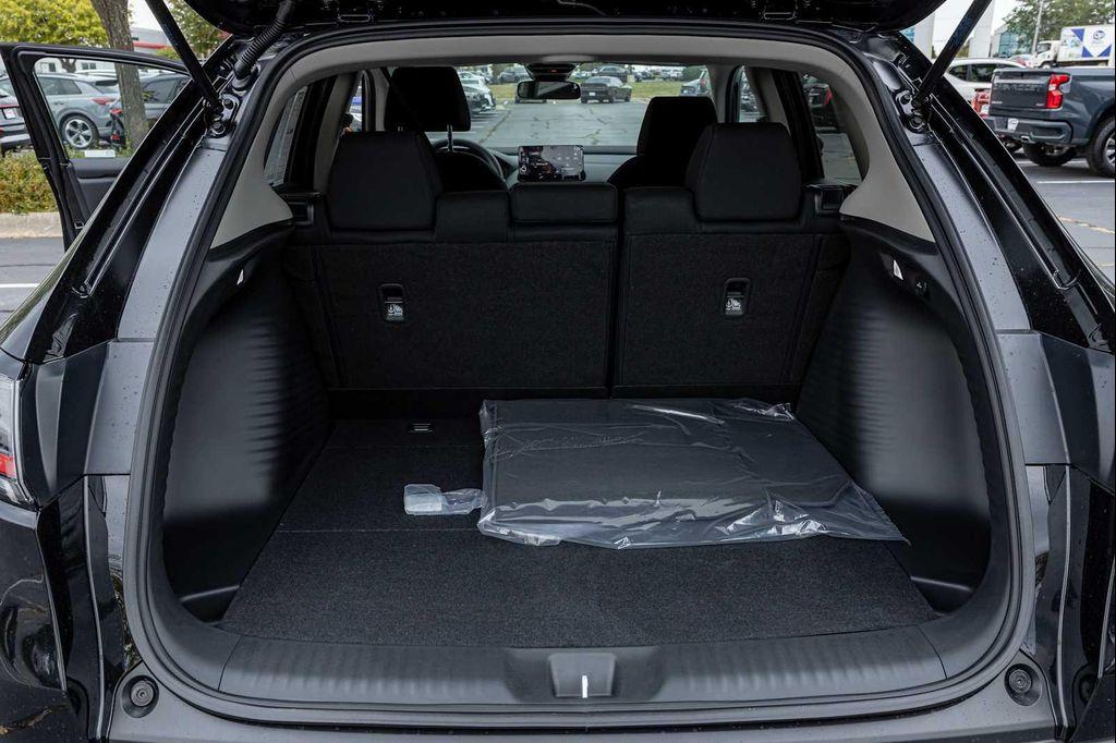 new 2026 Honda HR-V car, priced at $28,150
