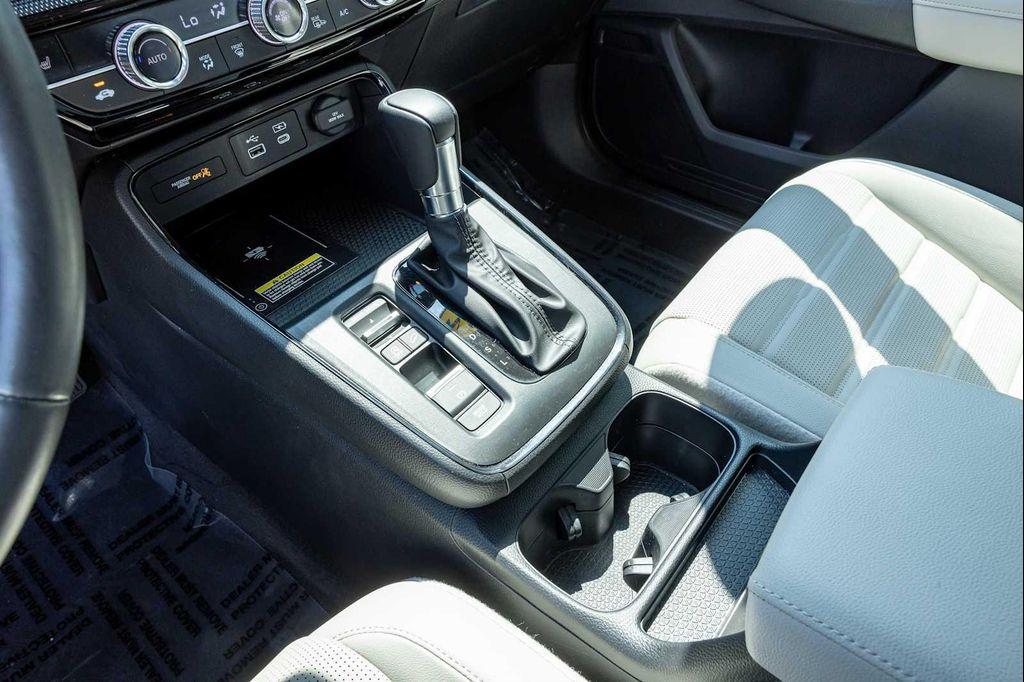 used 2024 Honda CR-V car, priced at $31,999