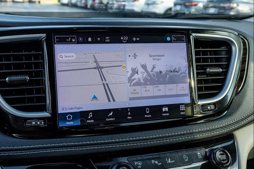 used 2023 Chrysler Pacifica car, priced at $38,500