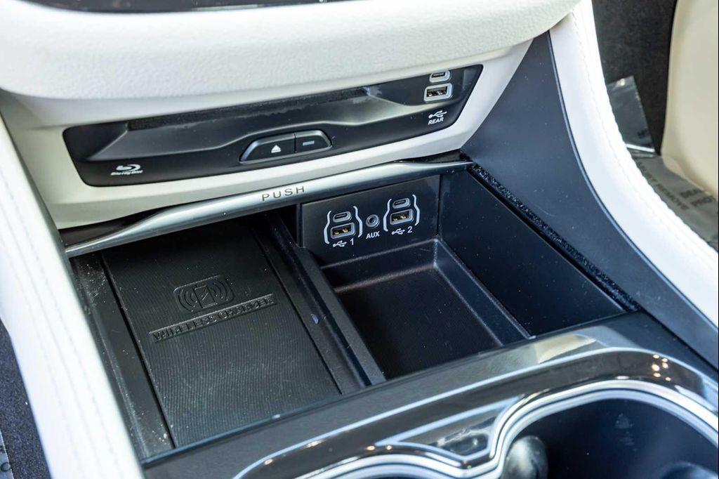 used 2023 Chrysler Pacifica car, priced at $38,500