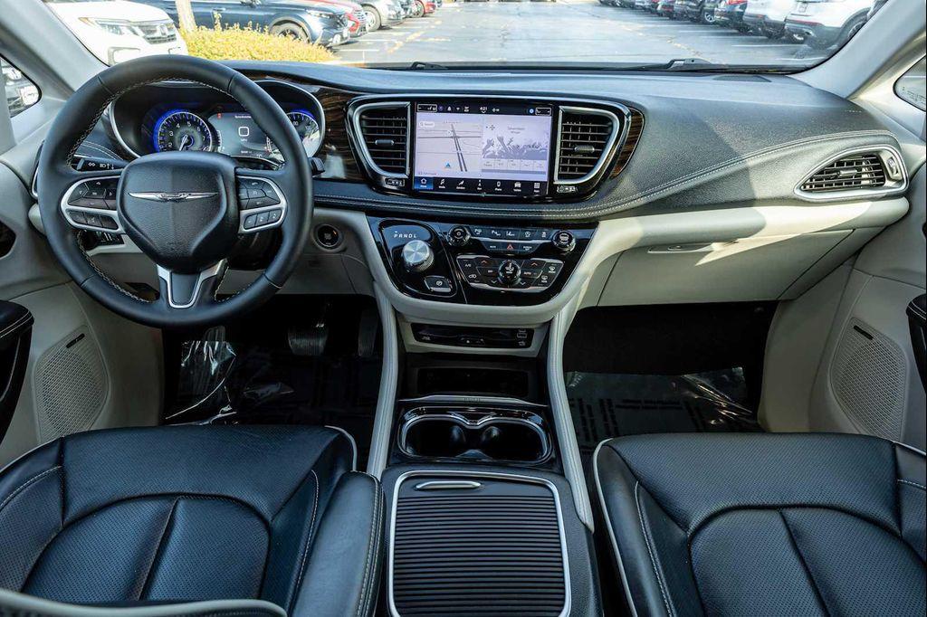 used 2023 Chrysler Pacifica car, priced at $38,500