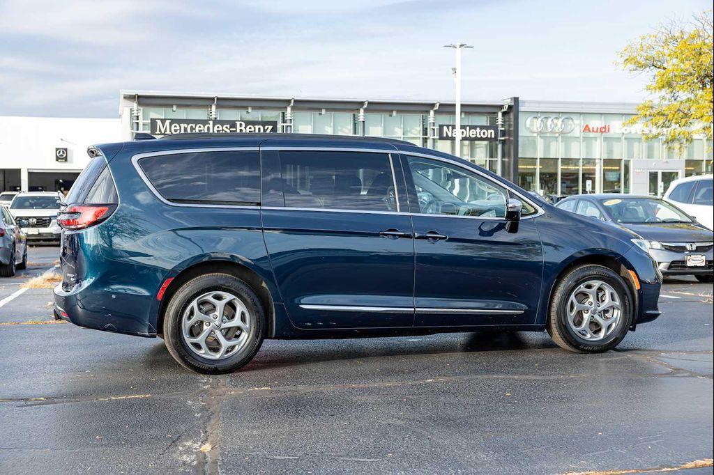 used 2023 Chrysler Pacifica car, priced at $38,500