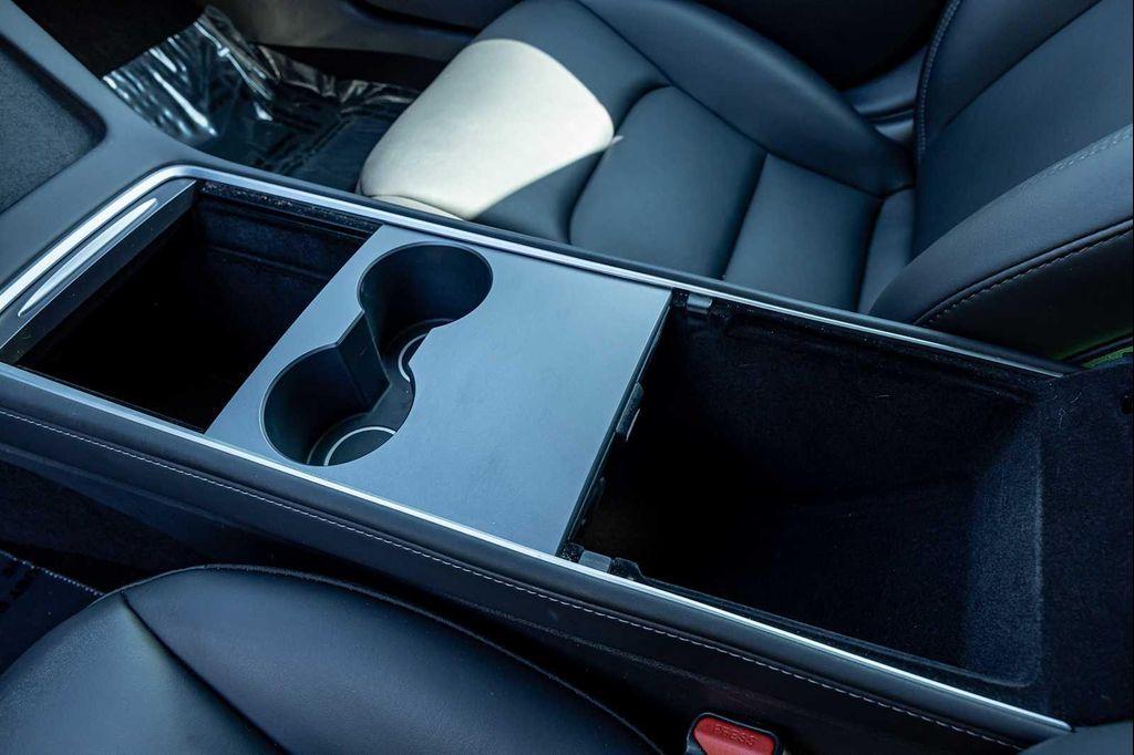 used 2022 Tesla Model 3 car, priced at $27,499