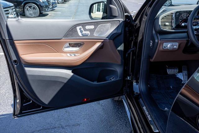 new 2025 Mercedes-Benz GLS 450 car, priced at $96,310
