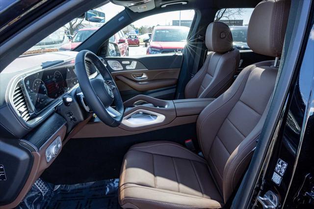 new 2025 Mercedes-Benz GLS 450 car, priced at $96,310