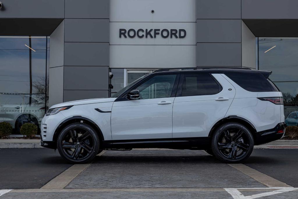 new 2024 Land Rover Discovery car, priced at $74,545