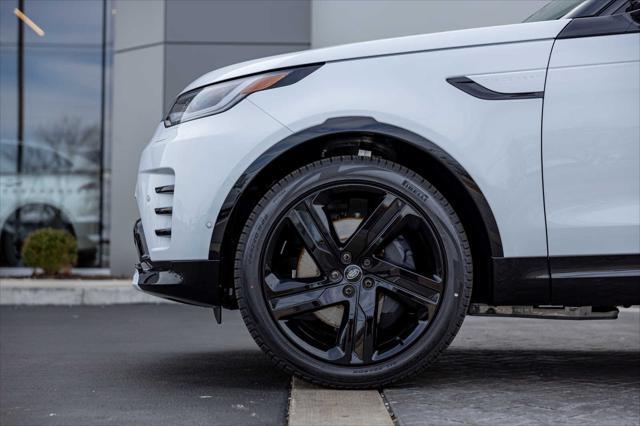 new 2024 Land Rover Discovery car, priced at $78,058