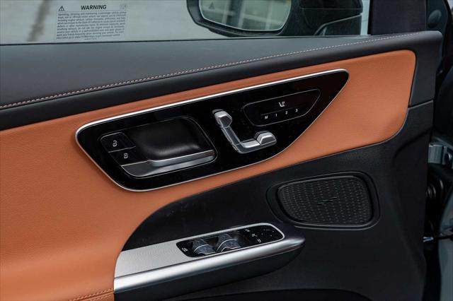 new 2025 Mercedes-Benz GLC 300 car, priced at $59,290