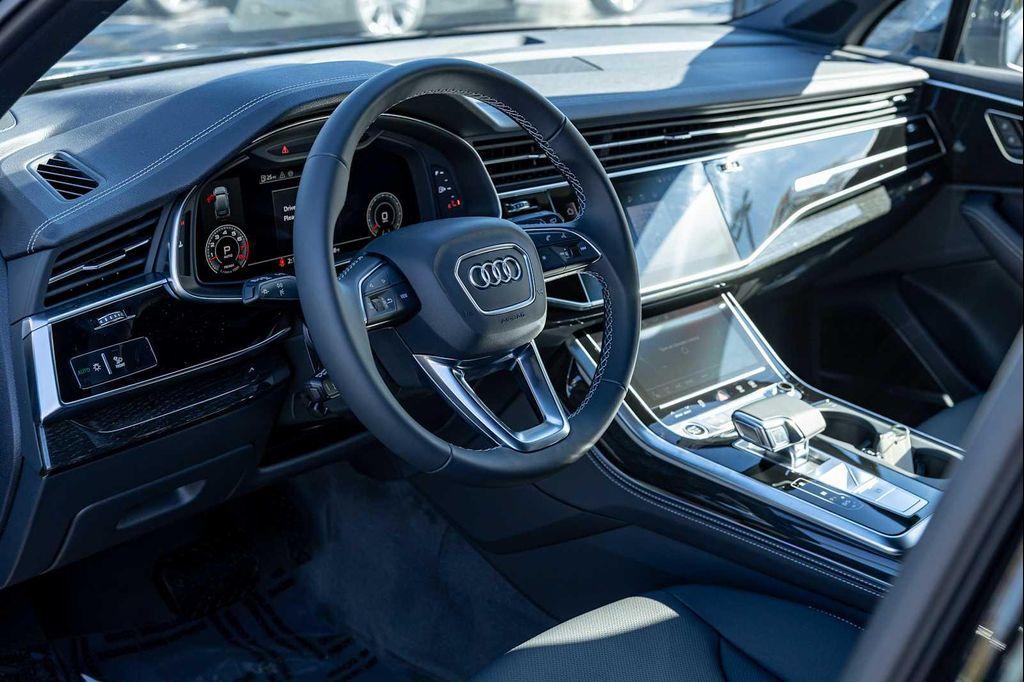 new 2026 Audi Q7 car, priced at $78,295
