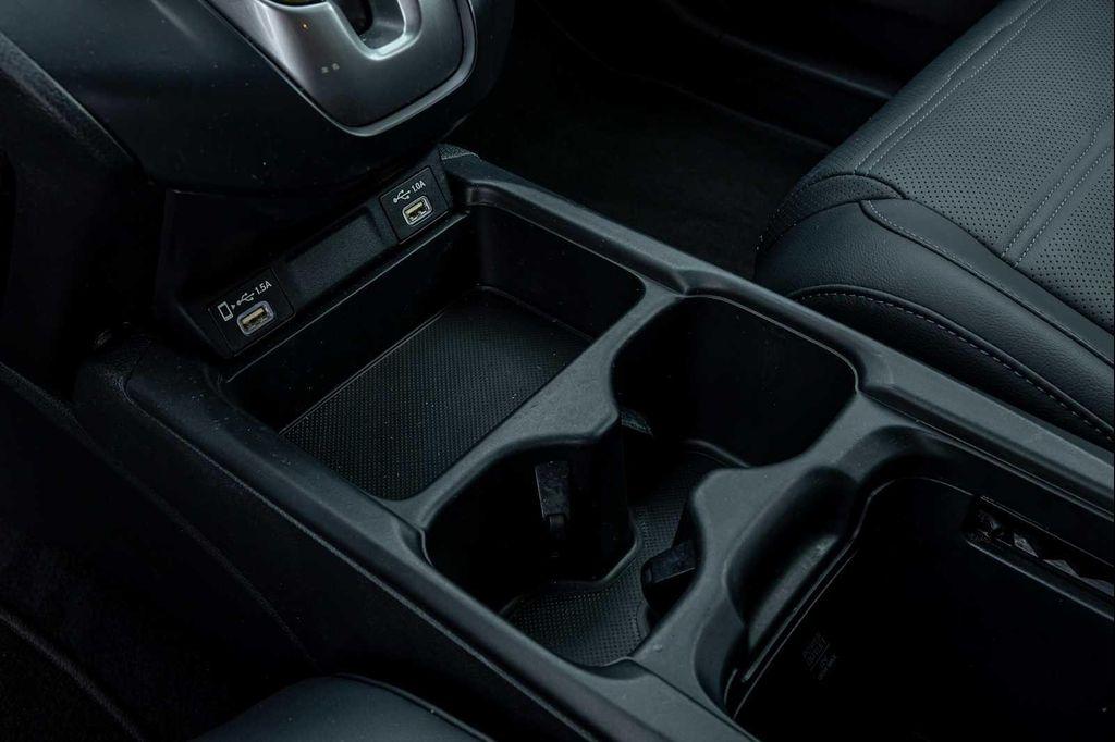 used 2021 Honda CR-V car, priced at $27,750
