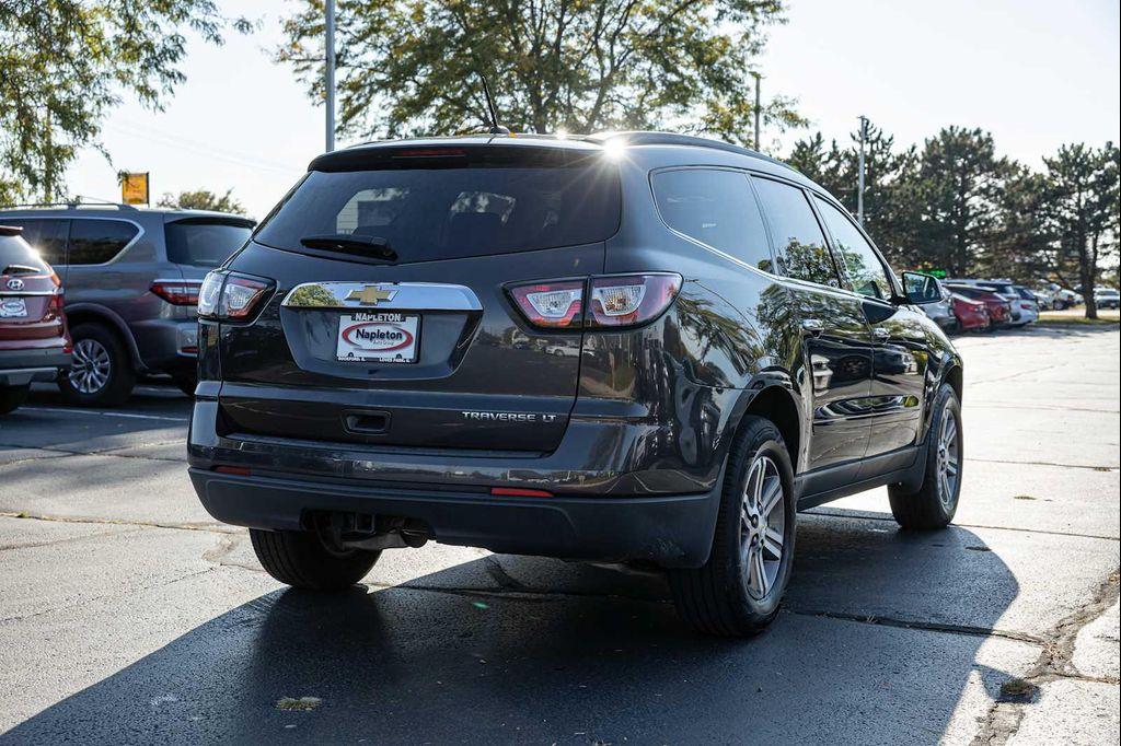 used 2015 Chevrolet Traverse car, priced at $8,500