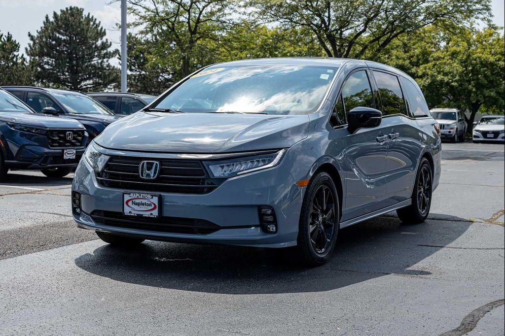used 2024 Honda Odyssey car, priced at $34,450