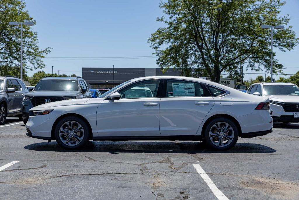 new 2024 Honda Accord car, priced at $30,460