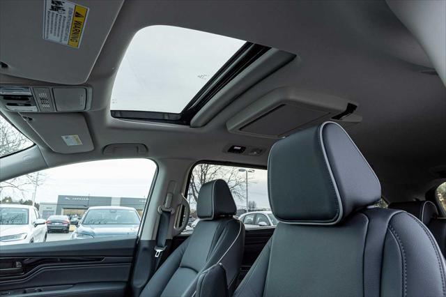 new 2025 Honda Odyssey car, priced at $47,160