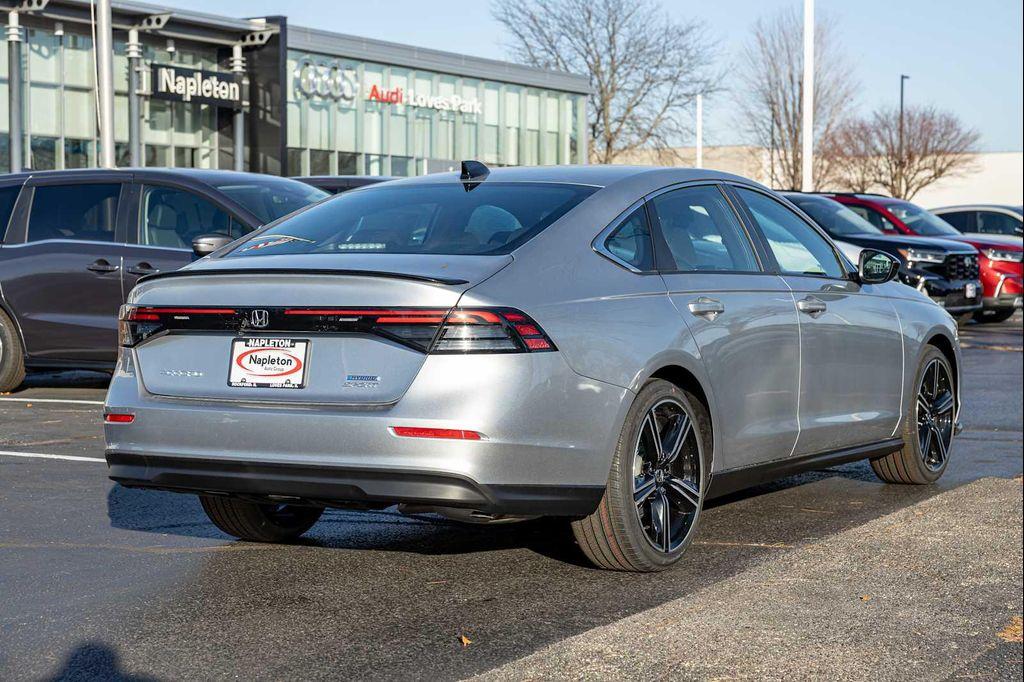 new 2025 Honda Accord Hybrid car, priced at $33,550