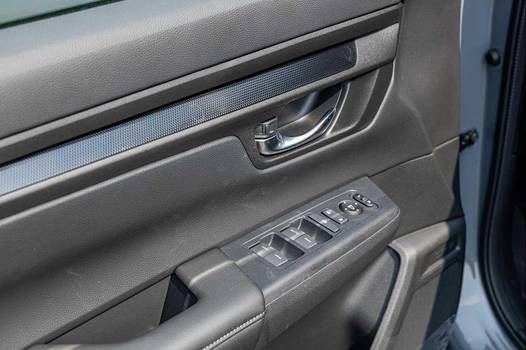 new 2026 Honda CR-V car, priced at $33,270
