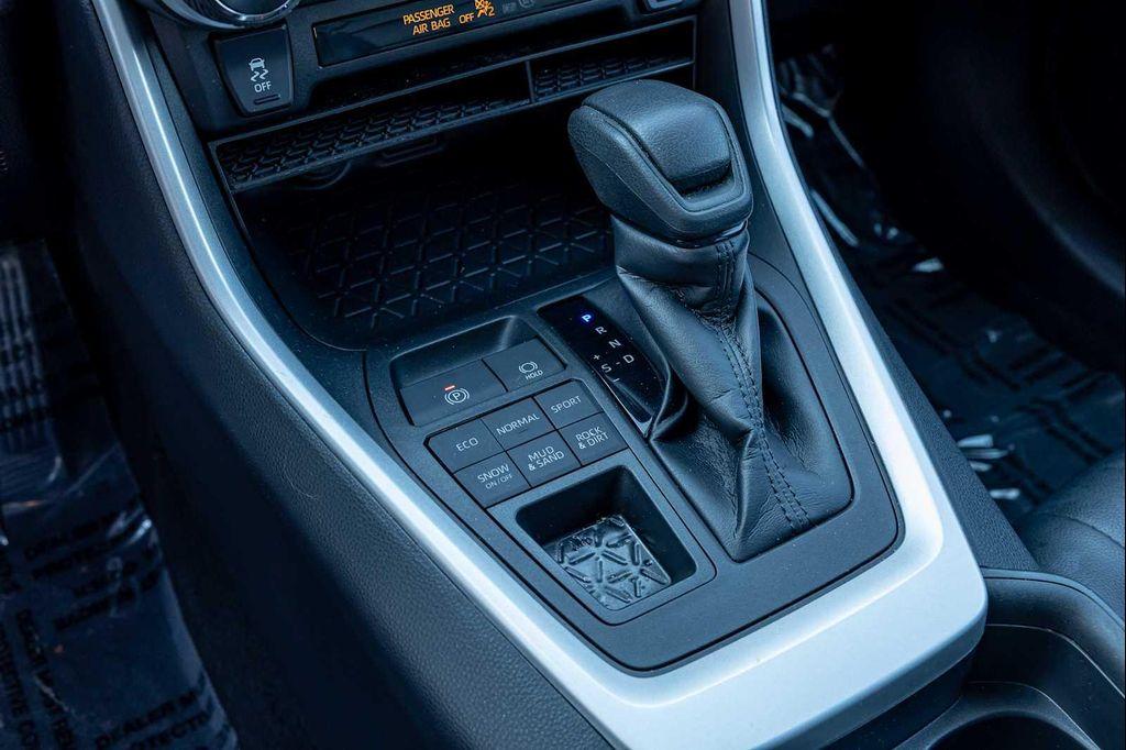 used 2021 Toyota RAV4 car, priced at $28,657